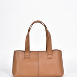 Shopper aus braunem Rindleder mit zwei Handriemen. 
